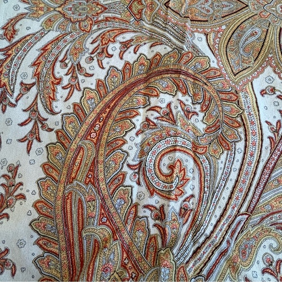 Maison d Hermine Paisley tablecloth - Picture 2 of 9